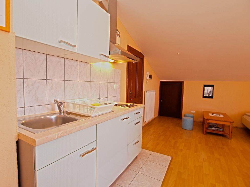 Apartments Denis 19 Fazana Luaran gambar